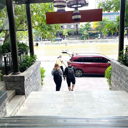 River Suites Hoi An Bagian luar foto