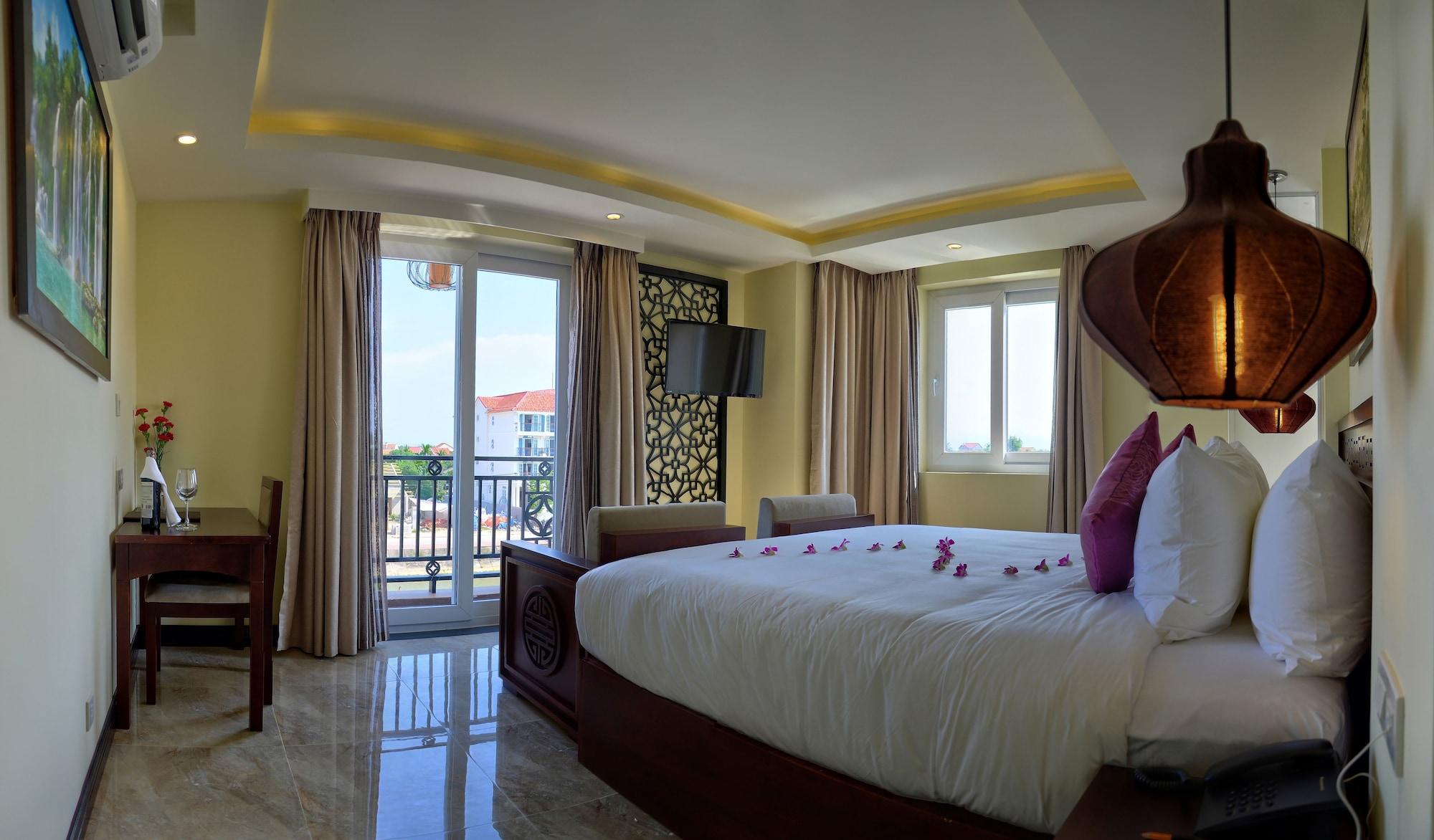 River Suites Hoi An Bagian luar foto