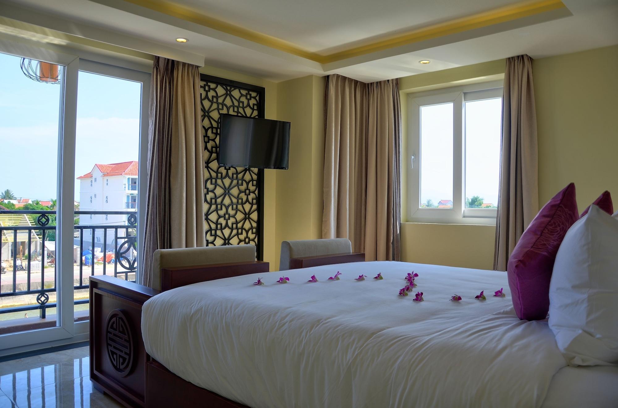River Suites Hoi An Bagian luar foto