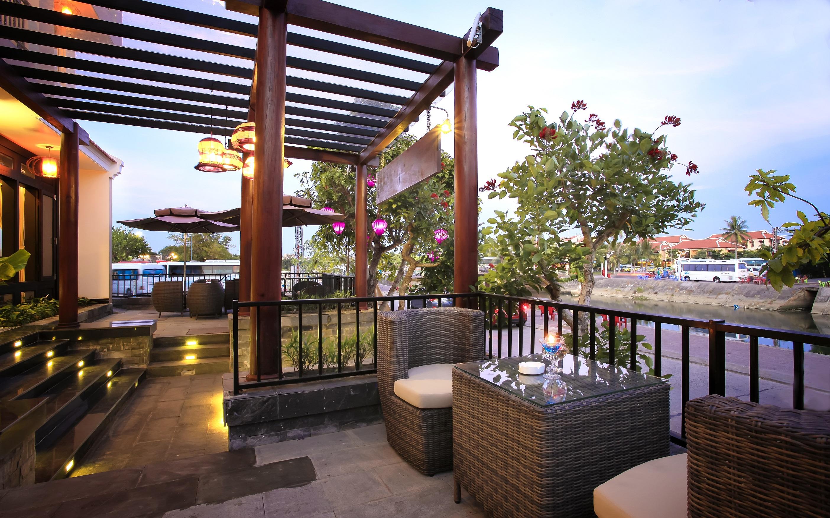 River Suites Hoi An Bagian luar foto